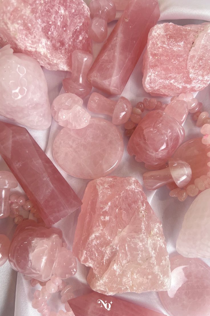 Rose quartz Facial roller